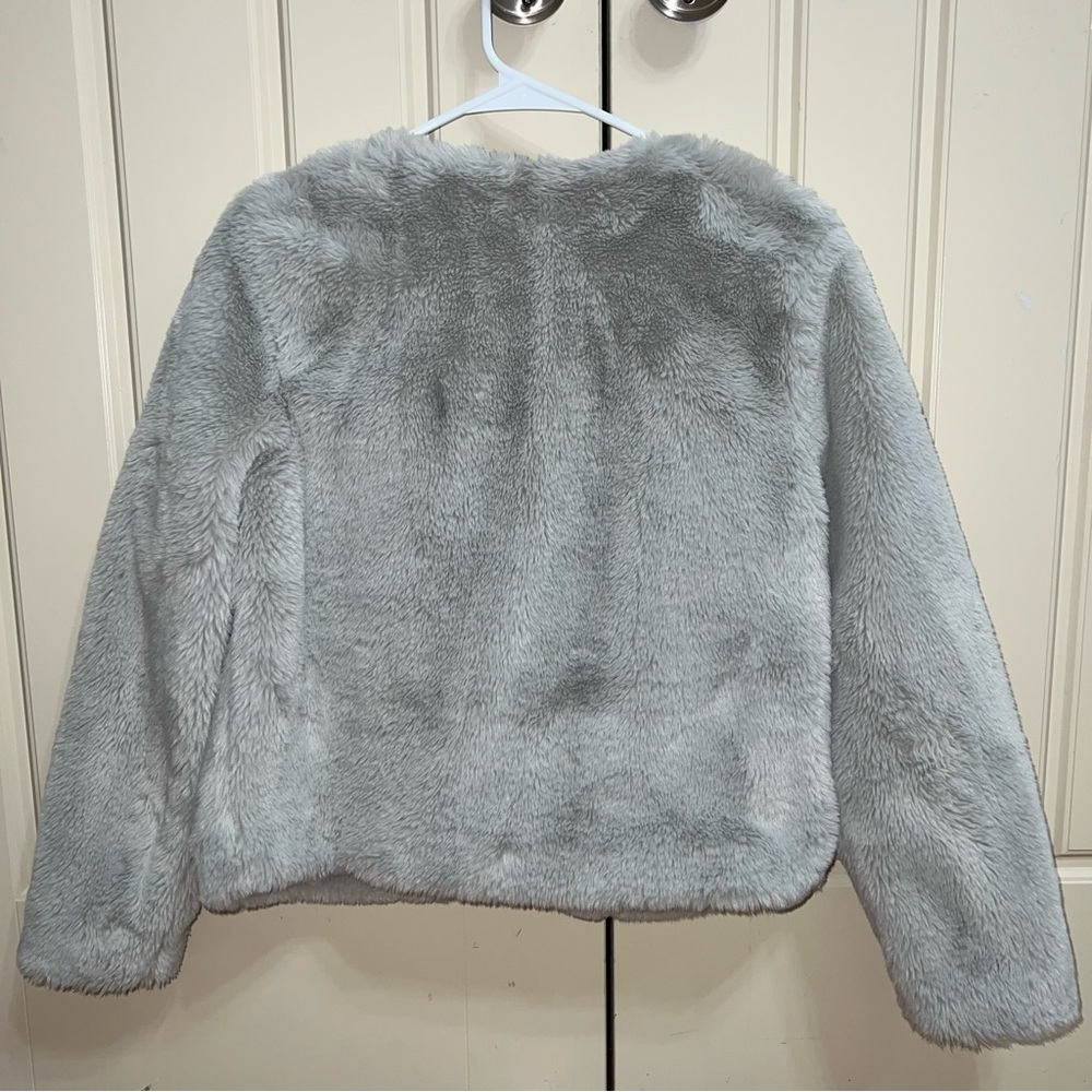 Wild Fable Light Gray Faux Fur Puffy Coat Jacket Size Small - Picture 9 of 14